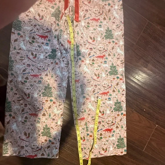 Boden Vanessa Cosy Festive Pyjama Bottoms, Milkshake Festive size 8 - Picture 5 of 9